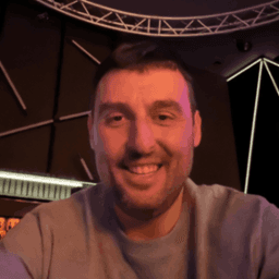 Васил Михайлов