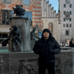 Мартин Борисов