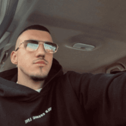 Даниел Вакрилов