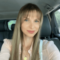 Сесил Каратанчева