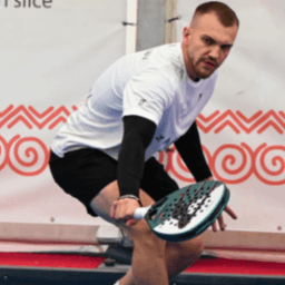 Стефан Телкеджиев