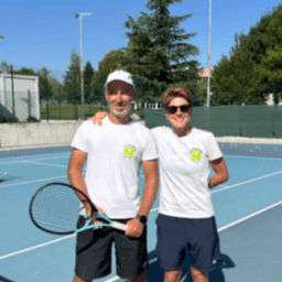 Лили Жекова